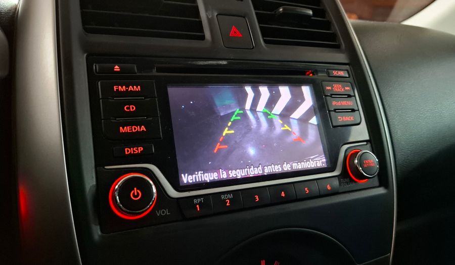 Nissan Versa 1.6 ADVANCE Sedan 2017