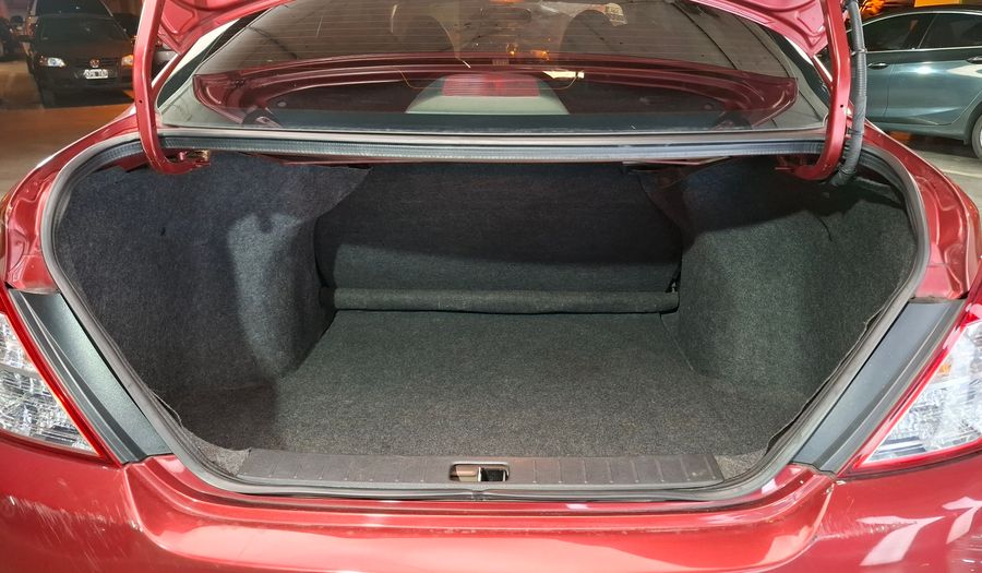 Nissan Versa 1.6 ADVANCE Sedan 2017