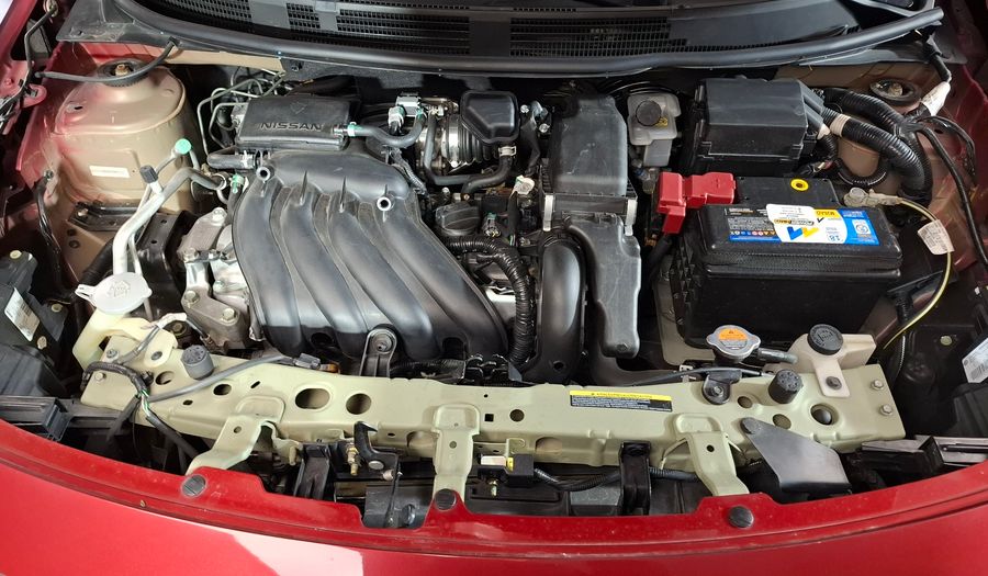Nissan Versa 1.6 ADVANCE Sedan 2017