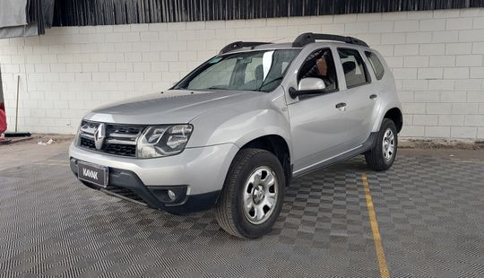 Renault • Duster