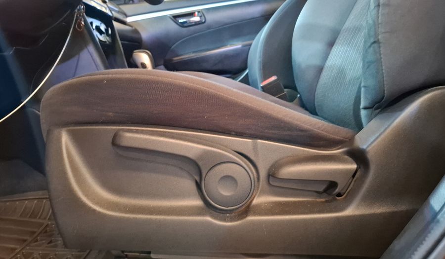 Suzuki Swift 1.4 GLS AT Hatchback 2015