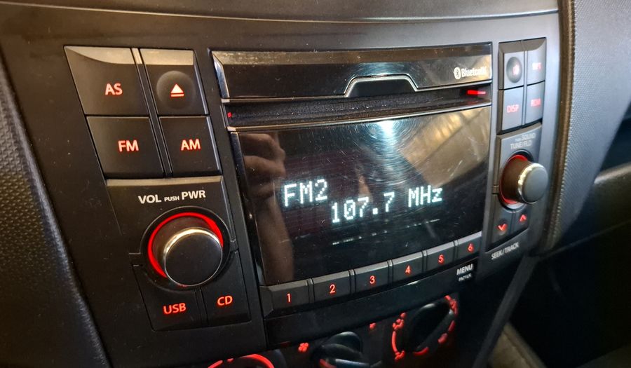 Suzuki Swift 1.4 GLS AT Hatchback 2015