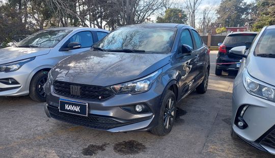 2023 • 63.459 km • Manual