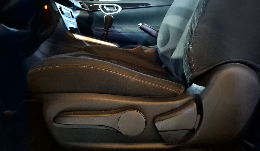 Nissan Sentra 1.8 ADVANCE Sedan 2018
