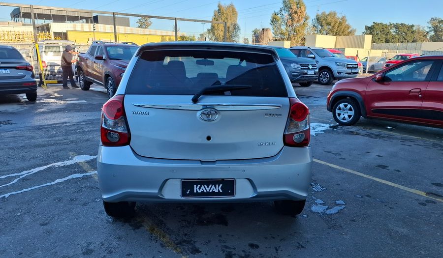 Toyota Etios 1.5 XLS PACK Hatchback 2023