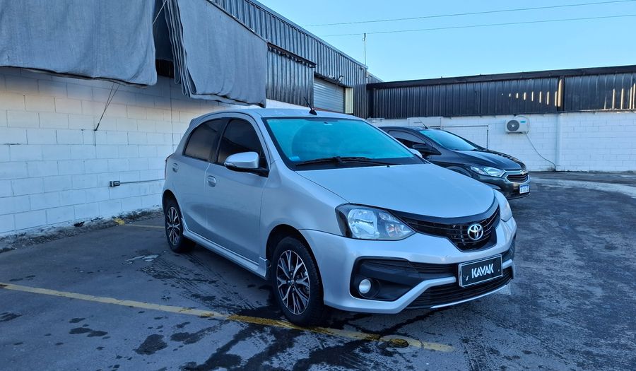 Toyota Etios 1.5 XLS PACK Hatchback 2023