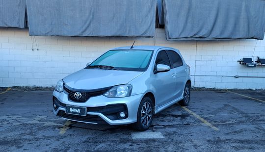 Toyota • Etios
