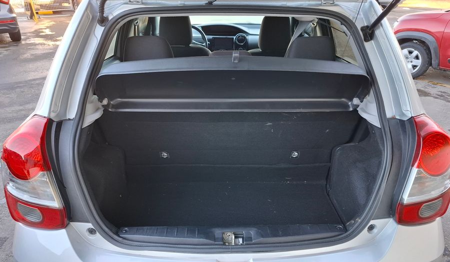 Toyota Etios 1.5 XLS PACK Hatchback 2023