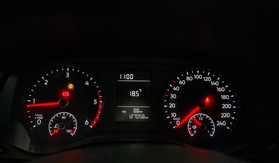 Volkswagen Amarok 2.0 TDI 140 CV TRENDLINE 4X2 MY17 Pickup 2018