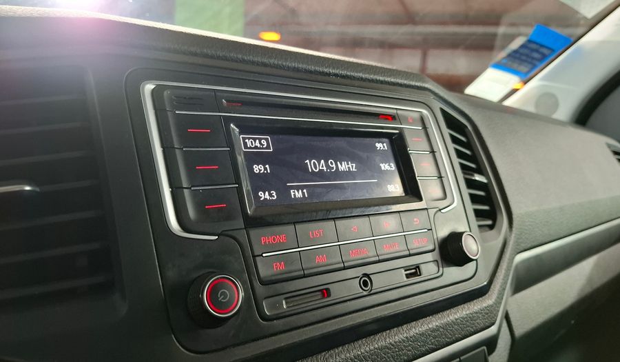 Volkswagen Amarok 2.0 TDI 140 CV TRENDLINE 4X2 MY17 Pickup 2018
