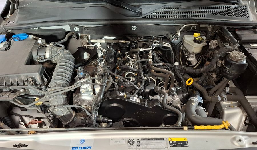 Volkswagen Amarok 2.0 TDI 140 CV TRENDLINE 4X2 MY17 Pickup 2018