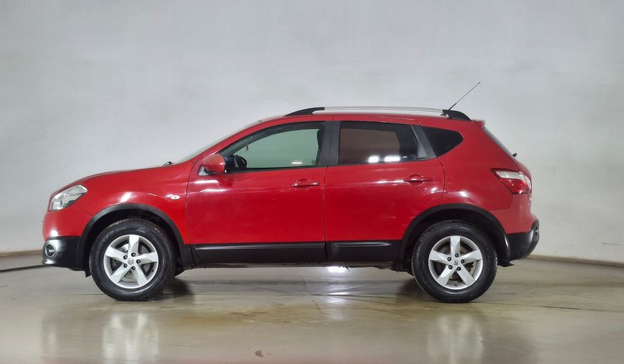 Nissan Qashqai 2.0 Hatchback 2014
