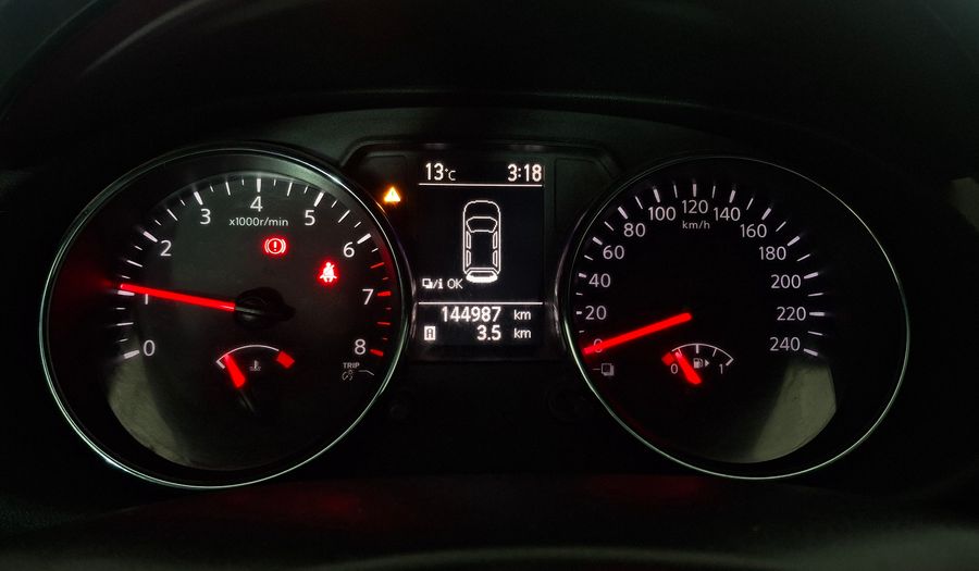 Nissan Qashqai 2.0 Hatchback 2014