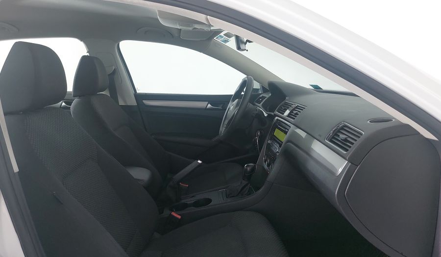 Volkswagen Passat 2.5 COMFORTLINE TIPTRONIC Sedan 2013