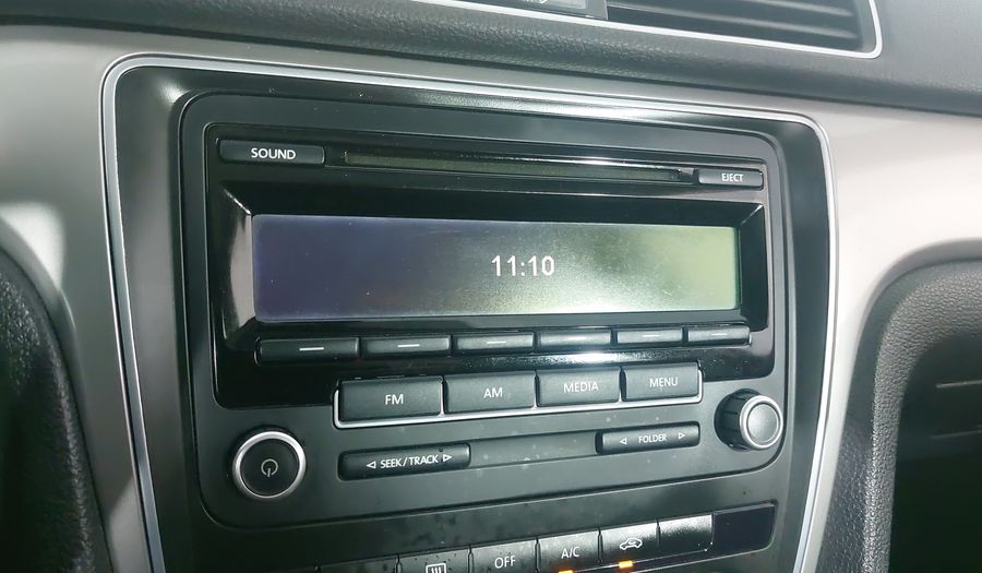 Volkswagen Passat 2.5 COMFORTLINE TIPTRONIC Sedan 2013