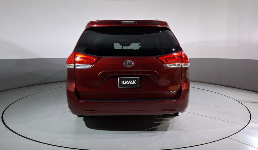 Toyota Sienna 3.5 XLE PIEL AT Minivan 2013
