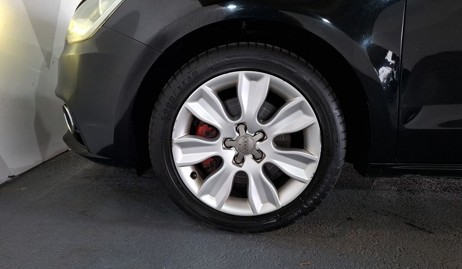 Audi A1 1.4 TFSI EGO S TRONIC Hatchback 2013