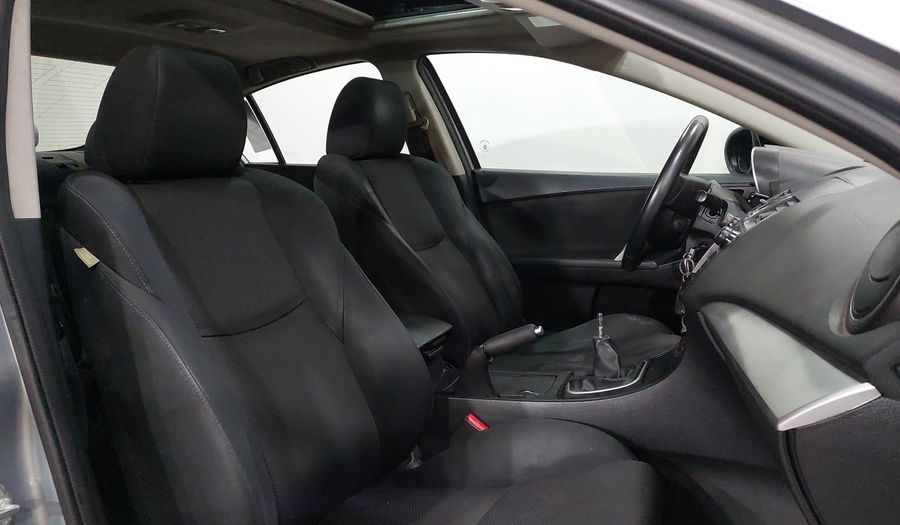 Mazda 3 2.5 SEDAN S TM Sedan 2012