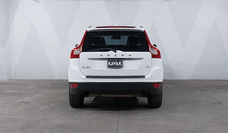 Volvo Xc60 2.0 ADDITION AT Suv 2013
