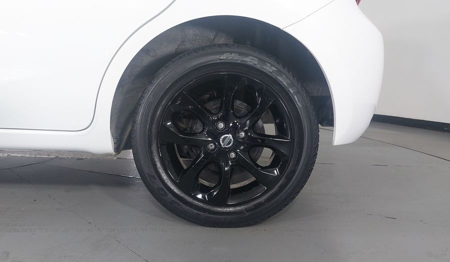 Nissan March 1.6 EXCLUSIVE BI-TONO AUTO Hatchback 2020