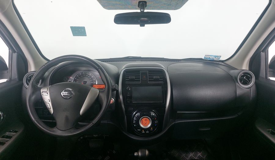 Nissan March 1.6 EXCLUSIVE BI-TONO AUTO Hatchback 2020