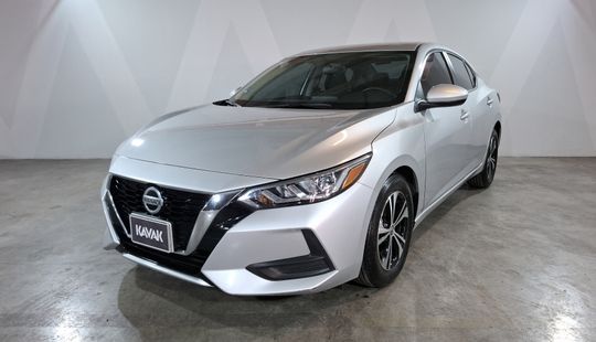 Nissan • Sentra