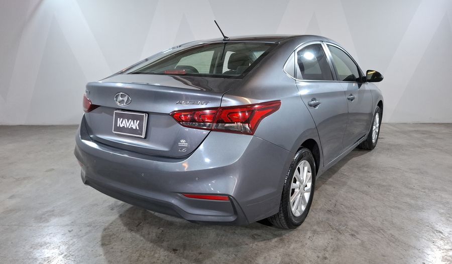 Hyundai Accent 1.6 GL MID Sedan 2018