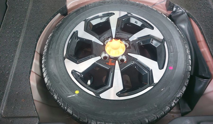 Toyota Yaris 1.5 S CVT Hatchback 2023