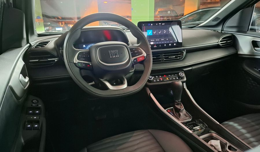 Fiat Fastback 1.3 T270 AUTO Suv 2025