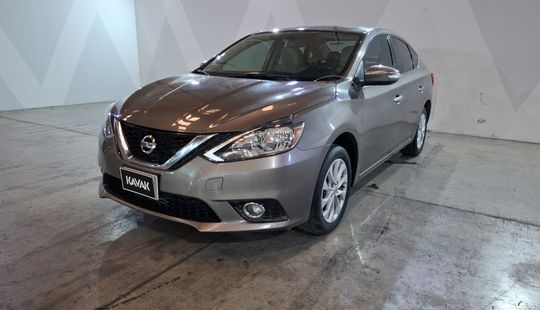 Nissan • Sentra