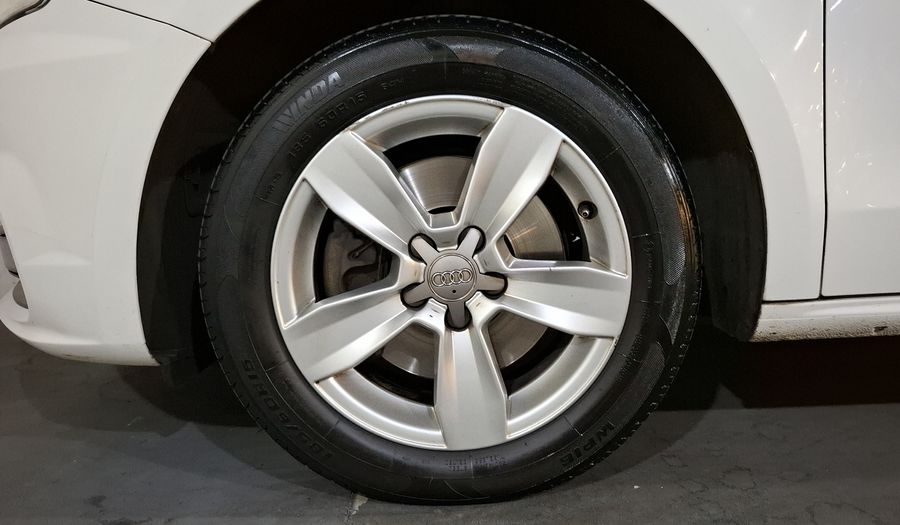 Audi A1 1.4 TFSI COOL S TRONIC Hatchback 2016