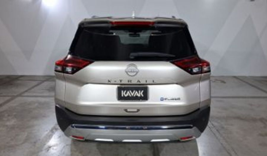 Nissan X-trail 1.5 HEV E-POWER PLATINUM Suv 2025