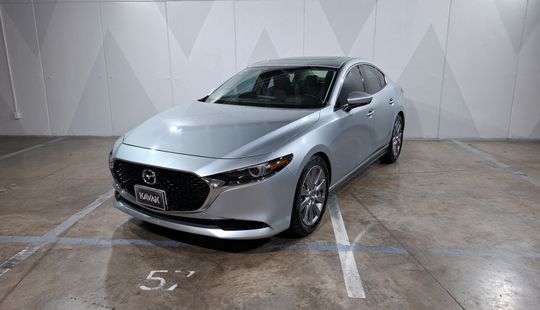 Mazda • Mazda 3
