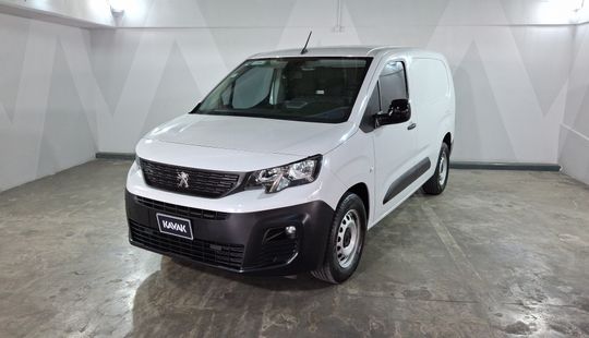 Peugeot • Partner