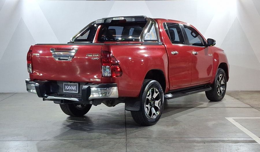 Toyota Hilux 2.8 DOBLE CABINA DSL AT PLATINUM ROJO Pickup 2019