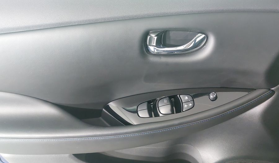 Nissan Leaf BEV 40KWH SL Hatchback 2022