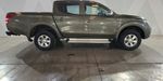 Mitsubishi L200 2.4 GASOLINA GLS DOBLE CABINA 4X2 Pickup 2016