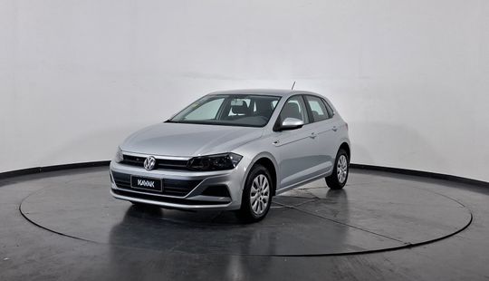Volkswagen • Polo