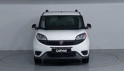 Fiat Doblo Combi 1.6 MULTIJET TREKKING Minivan 2022