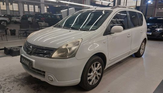 Nissan • Livina