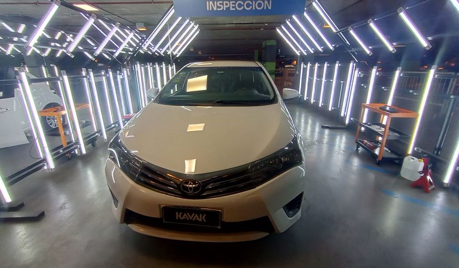 Toyota Corolla 1.8 XLI Sedan 2015