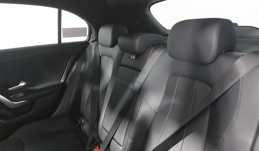 Mercedes Benz Clase A 1.3 200 PROGRESSIVE DCT Hatchback 2022