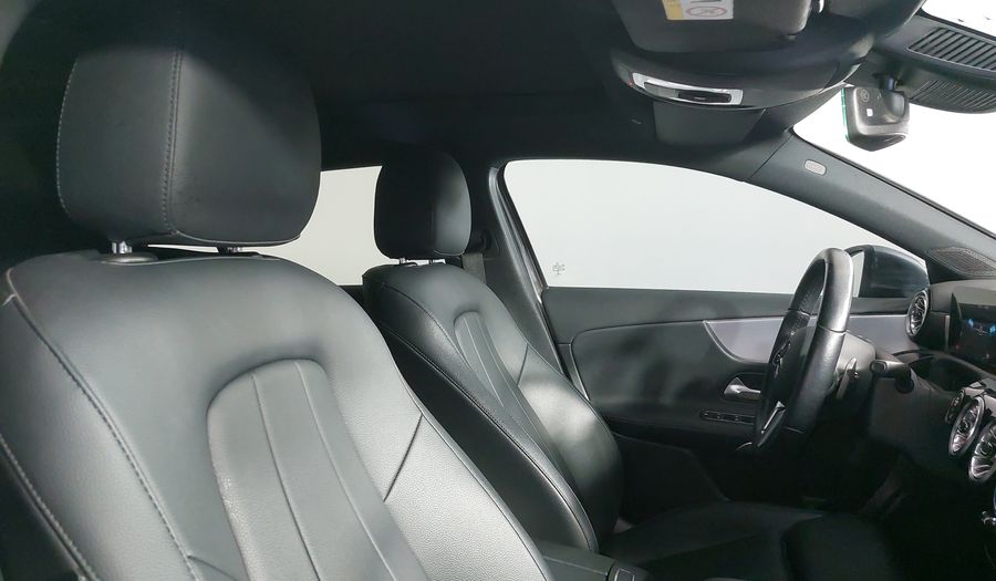 Mercedes Benz Clase A 1.3 200 PROGRESSIVE DCT Hatchback 2022