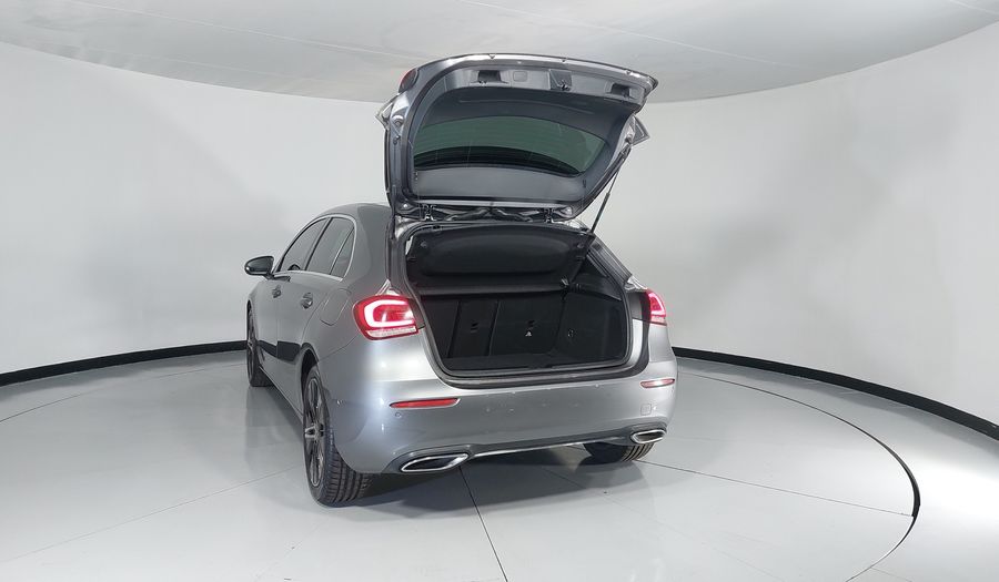 Mercedes Benz Clase A 1.3 200 PROGRESSIVE DCT Hatchback 2022
