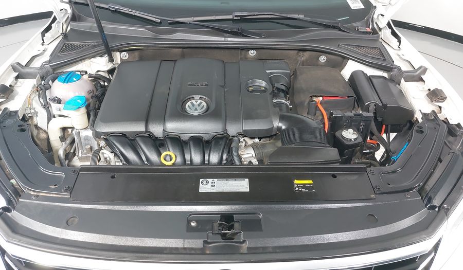 Volkswagen Passat 2.5 HIGHLINE Sedan 2017