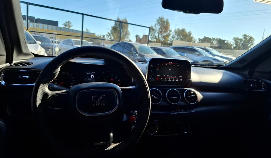 Fiat Cronos 1.3 STILE Sedan 2024