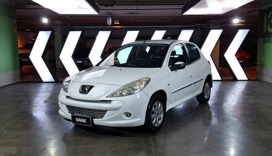 Peugeot • 207
