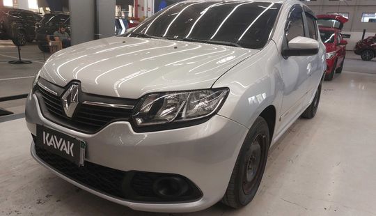 Renault • Sandero
