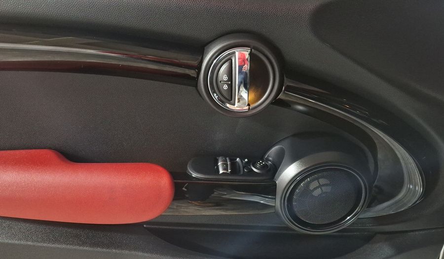 Mini John Cooper Works 2.0 JOHN COOPER WORKS HOT CHILI AUTO Hatchback 2021