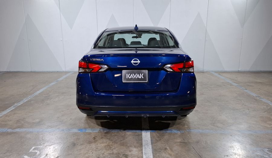 Nissan Versa 1.6 EXCLUSIVE CVT Sedan 2024